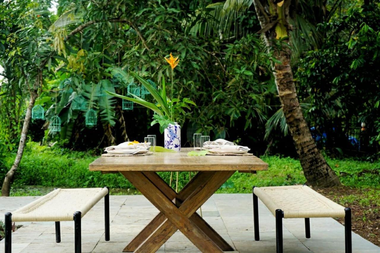 Bed and Breakfast Sunsets And Palm Trees Alappuzha Екстер'єр фото