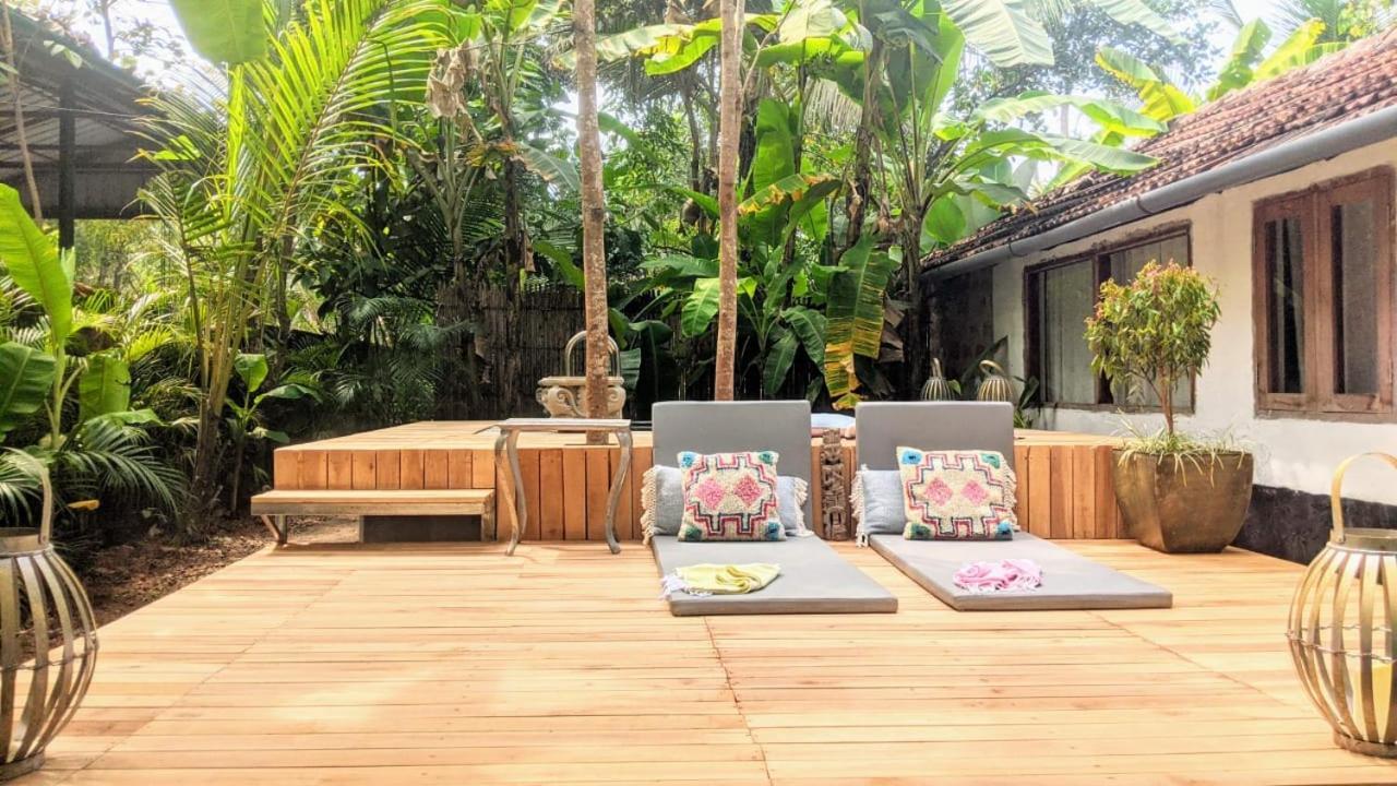 Bed and Breakfast Sunsets And Palm Trees Alappuzha Екстер'єр фото